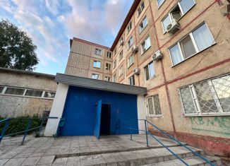 Продаю 1-ком. квартиру, 17.4 м2, Оренбург, улица Конституции СССР, 1/3, жилой район Степной