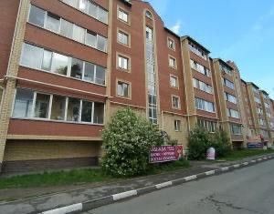 Продаю 1-комнатную квартиру, 33 м2, село Троицкое, Яснополянский проспект, 1