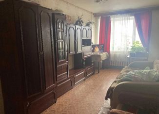 Продажа 2-комнатной квартиры, 60 м2, Тотьма, Кореповская улица, 36