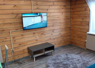 Продам дом, 83 м2, поселок городского типа Емельяново, Луговая улица, 18