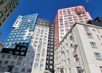 Продается двухкомнатная квартира, 67.5 м2, Нижегородская область, улица Германа Лопатина, 12к1