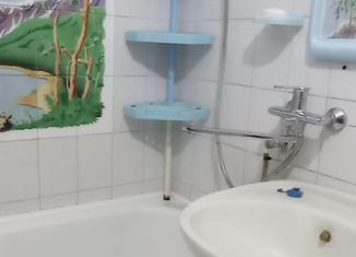 3-ком. квартира на продажу, 61.6 м2, поселок городского типа Мостовской, Первомайская улица, 115