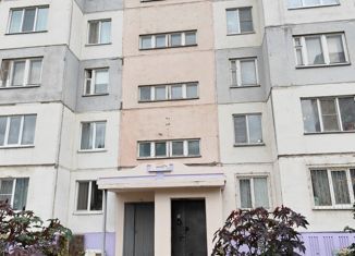 Продаю 4-ком. квартиру, 91 м2, Барнаул, улица Попова, 157, Индустриальный район