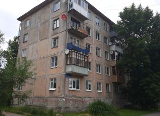 1-комнатная квартира на продажу, 30.6 м2, городской посёлок Мга, улица Дзержинского, 14