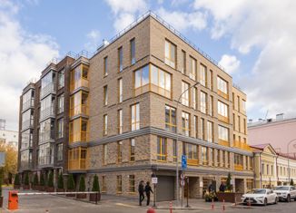 Продаю трехкомнатную квартиру, 80 м2, Казань, улица Николая Столбова, 11к2, Вахитовский район