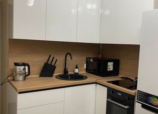 Продаю 1-комнатную квартиру, 37.5 м2, Иркутск, улица Поленова, 19, Правобережный округ