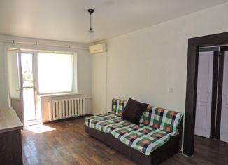 Продается 3-ком. квартира, 57 м2, Астрахань, Боевая улица, 59