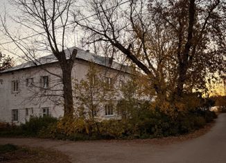 Продам двухкомнатную квартиру, 42.5 м2, поселок Юго-Камский, улица Свердлова, 2