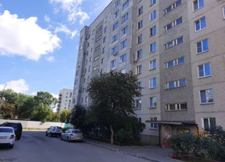 Аренда двухкомнатной квартиры, 54 м2, Курган, улица Криволапова, 10