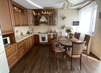 Продам дом, 225.4 м2, поселок Дзержинск, Шофёрская улица, 3