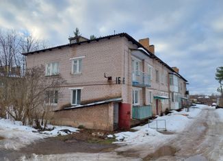 Продажа двухкомнатной квартиры, 41 м2, Боровичи, Школьный бульвар, 16
