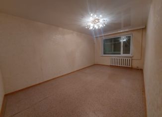 Продаю двухкомнатную квартиру, 53.4 м2, посёлок городского типа Лучегорск, 3-й микрорайон, 15