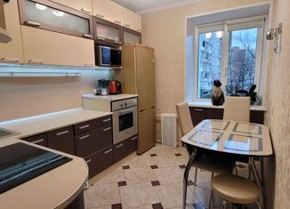 Продажа 2-ком. квартиры, 46.2 м2, Удомля, проспект Курчатова, 13