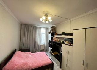 Продаю комнату, 100.1 м2, Санкт-Петербург, улица Полярников, 5, улица Полярников