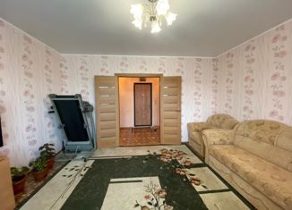 2-комнатная квартира на продажу, 53.2 м2, Киселёвск, Весенняя улица, 10