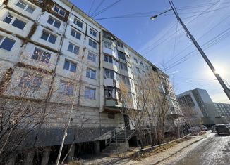 Двухкомнатная квартира на продажу, 46.3 м2, Саха (Якутия), Октябрьская улица, 16