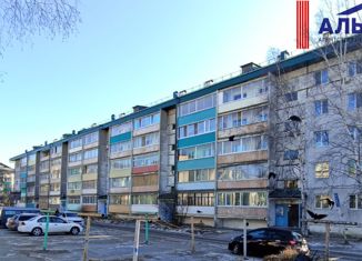 Продажа четырехкомнатной квартиры, 77.7 м2, посёлок городского типа Кавалерово, Кузнечная улица, 17