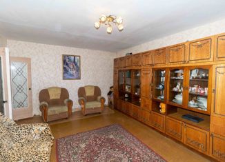 Продается 2-комнатная квартира, 55.1 м2, село Белогорье, Рёлочная улица, 1