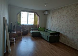 Продаю 3-ком. квартиру, 72.5 м2, Краснодар, Школьная улица, 17, Школьный микрорайон