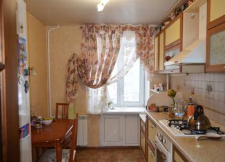 Продаю двухкомнатную квартиру, 50 м2, Вологодская область, улица Годовикова, 4