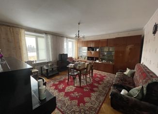 3-комнатная квартира на продажу, 66.1 м2, Ломоносов, Владимирская улица, 27
