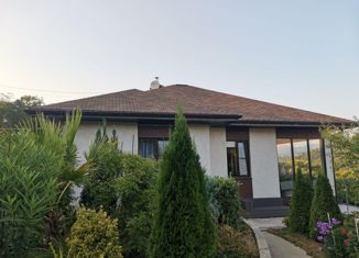 Продается дом, 160 м2, село Каштаны