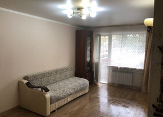 Продам 1-ком. квартиру, 31 м2, Астрахань, улица Татищева, 42