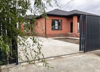 Продам дом, 139 м2, станица Марьянская, улица Шевченко