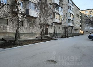 Продается 1-комнатная квартира, 31.2 м2, Новосибирск, Гидромонтажная улица, 48, Гидромонтажная улица