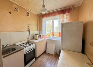 Продам 3-ком. квартиру, 61 м2, Магнитогорск, улица Суворова, 138/3