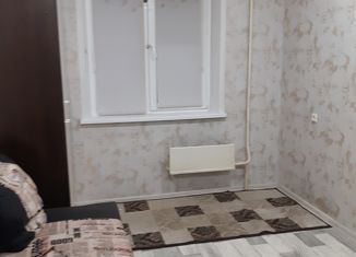 Сдаю в аренду комнату, 12 м2, Красноярск, улица Щорса, 62, Кировский район