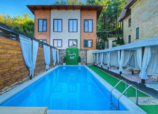 Продаю дом, 654 м2, село Дивноморское, улица Кирова