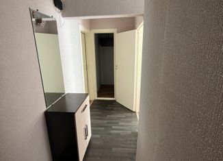 Продам 2-комнатную квартиру, 43.4 м2, Кировск, Ленинградская улица, 14