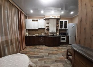 Продам 2-комнатную квартиру, 57 м2, Геленджик, улица Циолковского, 2А