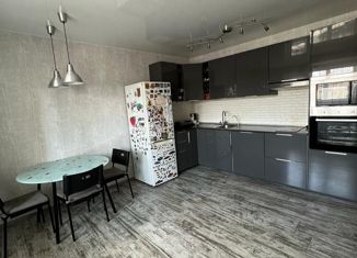Продажа трехкомнатной квартиры, 72.7 м2, Новосибирск, улица Петухова, 14/5