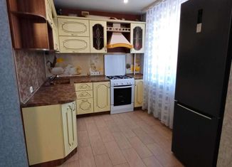 Продам трехкомнатную квартиру, 73.9 м2, село Осиново, улица Ленина, 6