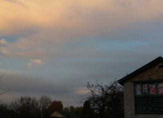 Продам дом, 55.3 м2, поселок городского типа Алексеевка, 2-я линия, 2-й ряд