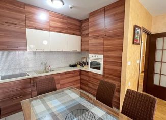 Продажа 2-ком. квартиры, 76 м2, Краснодар, Гаражная улица, 67, ЖК Аврора