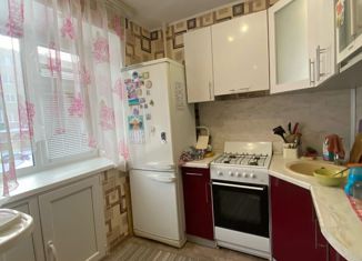 Продажа 2-ком. квартиры, 44.2 м2, Дюртюли, улица Василия Горшкова, 17