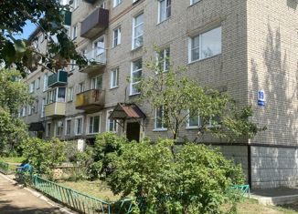 Продажа 2-комнатной квартиры, 42.5 м2, Яровое, квартал Б, 19