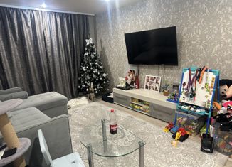 Продаю однокомнатную квартиру, 32.4 м2, Кунгур, улица Космонавтов, 3