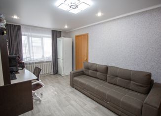 Продажа 2-комнатной квартиры, 43.4 м2, село Дмитриевка, Советская улица, 2