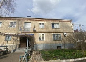 Продается 2-ком. квартира, 43 м2, поселок Большевик, улица Ленина, 14/1