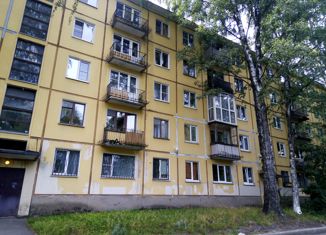 Продается однокомнатная квартира, 31 м2, Санкт-Петербург, проспект Шаумяна, 48, муниципальный округ Малая Охта