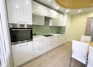 Двухкомнатная квартира на продажу, 53.8 м2, Ульяновск, улица Генерала Мельникова, 18