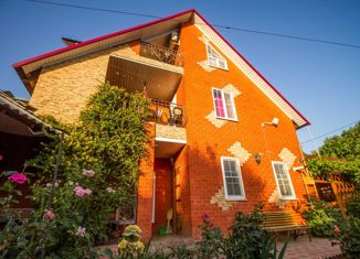 Дом на продажу, 250 м2, станица Голубицкая, Набережная улица, 31/1