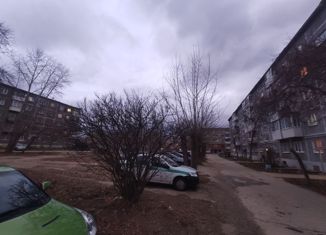 2-комнатная квартира на продажу, 46.3 м2, посёлок Цементный, улица Ленина, 64