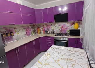 Продам 2-комнатную квартиру, 55 м2, Саратов, улица имени В.И. Оржевского, 4, Кировский район