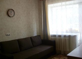 Сдам в аренду 1-комнатную квартиру, 30 м2, Екатеринбург, улица Сурикова, 39