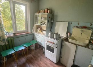 Продается двухкомнатная квартира, 44 м2, поселок Остроговицы, посёлок Остроговицы, 2